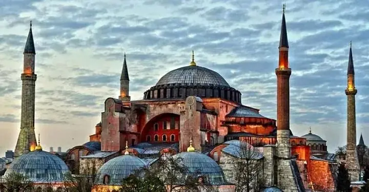 نگاهی به جاذبه‌های گردشگری استانبول؛ از معماری بیزانسی تا مدرن