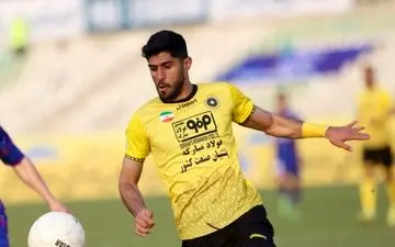 مدافع سپاهان؛ سومین خرید پرسپولیس