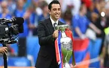 ژاوی: ایگواین در اندازه های لوییس سوارز نیست 