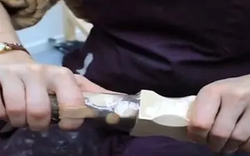 استفاده از بطری‌های پلاستیکی به عنوان چسب!+فیلم