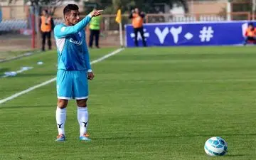 منصوریان گزینه جدید رو کرد/ توافق مدافع ارزنده لیگ با استقلال