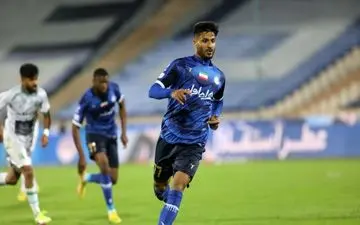 با ناکامی در دعوت به تیم ملی؛ این ستاره پایان فصل از استقلال جدا می‌شود