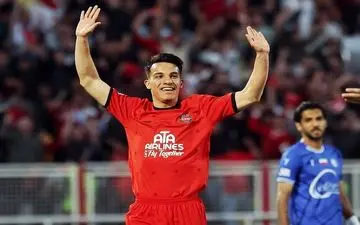 شیرین‌ترین برد تراکتور با دبل حسین‌زاده! + ادای دین به مادر