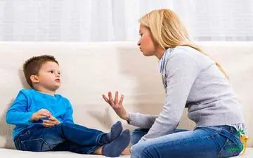 این رفتار کودک را مضطرب می‌کند