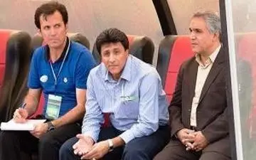  یکی از دروازه‌بان های استقلال برود