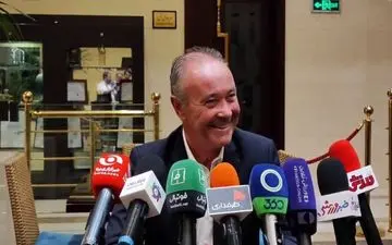 این یکی از عجیب‌ترین کنفرانس‌ های خبری فوتبال ایران است | شور جدیدی را به فوتبال ایران می‌آورم!