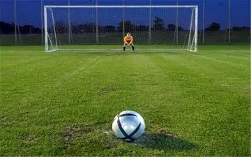 معروف ترین پنالتی های دنیای فوتبال ! + فیلم