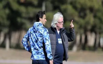 شفر برای فرهاد مجیدی سنگ تمام گذاشت