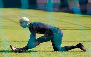 عابدزاده قهرمانی را از بنفیکا گرفت؟ 