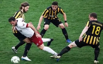  تساوی خارج از خانه آاِک با حضور مسعود شجاعی