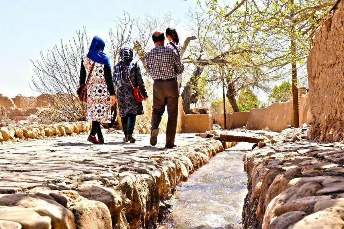 اولین جاده سلامت باغ راهی کشور با بازآفرینی باغ راه های شهر سمنان