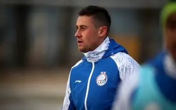 مشکل ممنوع الخروجی بازیکن خارجی استقلال