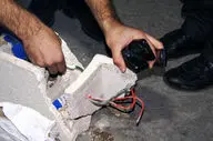 پلیس از خنثی کردن یک بمب الکترونیکی نیم پوندی در تهران خبر داد