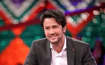 سرگرمی این روزهای شاهرخ استخری / آقای خوش تیپ چه حالی میکنه+عکس