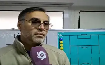 مدیرعامل شمس‌آذر: کسی از تراکتور با من مذاکره نکرده است/ بخاطر جوانی به استقلال باختیم