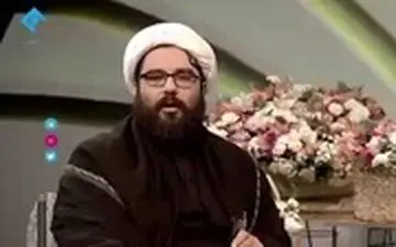 یک روحانی در تلویزیون: ۹۰ را پخش کنید، قول می‌دهیم نمازمان قضا نشود!