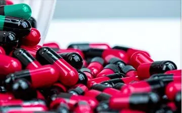 عوارض آنتی بیوتیک بر مغز انسان