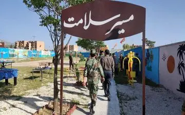 افتتاح پروژه‌های عمرانی تیپ ۷۱ پیاده مکانیزه ابوذر با حضور فرمانده نیروی زمینی 

 
