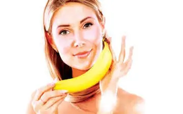 این مواد غذایی را نباید با موز خورد