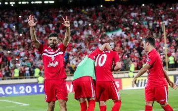 طارمی می‌خواست برای رضایت پرسپولیس، پول قرض کند/ دایی نگذاشت ترابی به آژاکس برود