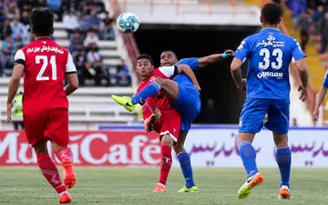 ناکامی دو تیم استقلال و پدیده در نیمه نخست!