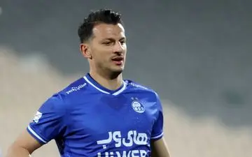 چرا رمضانی در استقلال آرمانی شد، در پرسپولیس نه؟
