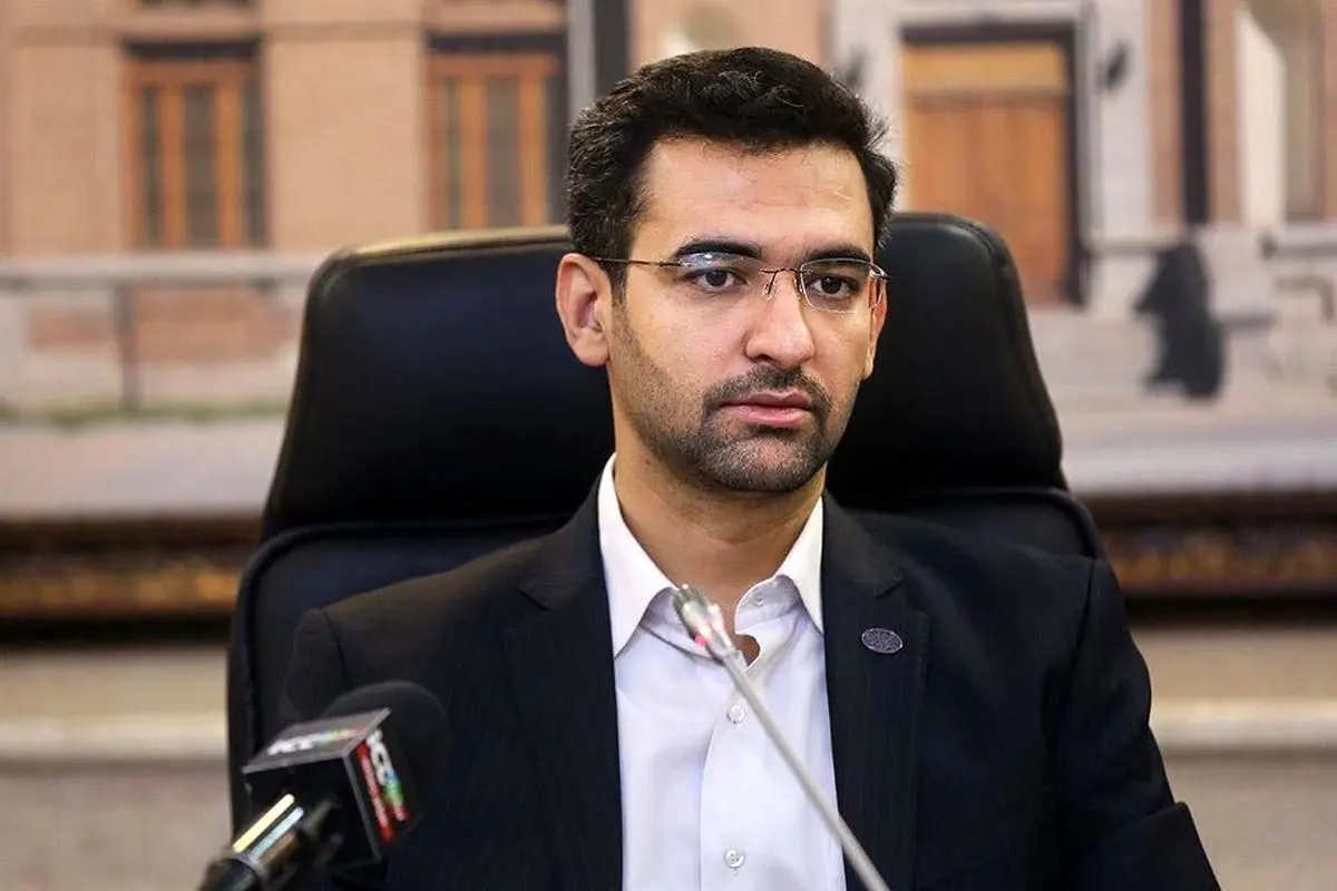 آذری جهرمی: مسعود سلطانی فر پرسپولیسی و اسحاق جهانگیری استقلالی بودند