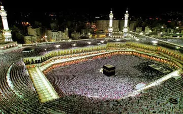 یک حاجی در مسجدالحرام خودکشی کرد + عکس