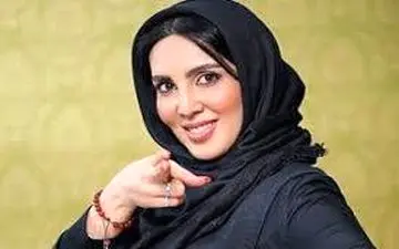 تصاویری از پوشش و میکاپ لیلا بلوکات در اکران خصوصی انزوا