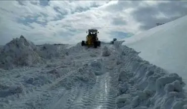 برف، راه 6 روستای شمال آذربایجان غربی را بست/ هوای ارومیه برفی است
