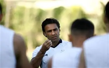 حمایت از فرهاد مجیدی و برنامه هایش؛موضع هیات مدیره استقلال!