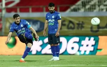 شانس بالای کاپیتان استقلال برای قرار گرفتن در ترکیب 