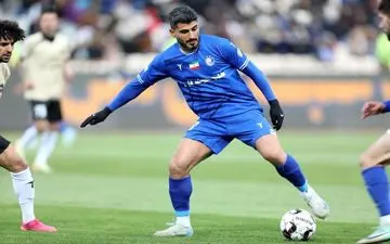 شرط استقلال برای جدایی زکی پور چه بود؟

