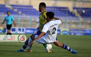 دیدار تیم‌های نفت مسجدسلیمان و ذوب آهن اصفهان به روایت تصویر 