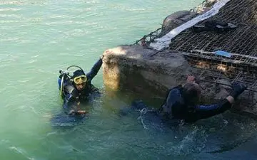 آب تنی در خرم آباد رنگ مرگ گرفت + عکس