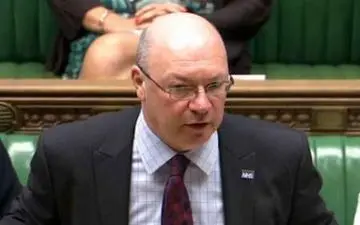 ادعای عجیب مقام انگلیسی برای ادامه فروش سلاح به عربستان