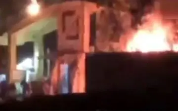  آتش سوزی جایگاه سوخت درب ورودی گمرک آستارا