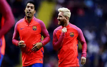 ملاقات مسی و سوارز با اسطوره گلف(عکس) 