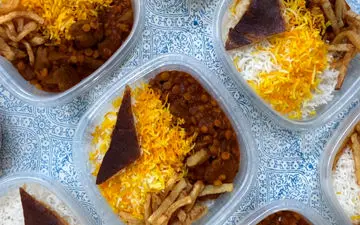 طرز تهیه خورش قیمه نذری برای ۲۰۰ نفر با طعمی جاافتاده و حرفه‌ای
