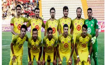 اخراج 3 بازیکن نفت به اتهام جاسوسی!