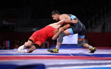 چهارمین طلای کشتی فرنگی بر گردن گرایی