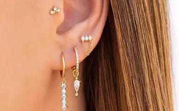  با این ۹ ترند گوشواره، در سال ۲۰۲۵ خاص و شیک باشید