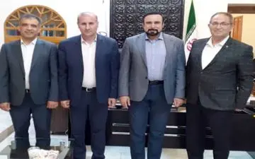 
عزم مجموعه مدیریت شهری کرمانشاه برای حمایت از حضور سرمایه‌گذاران خارجی/توسعه پایدار شهرها در گرو جذب سرمایه‌گذار