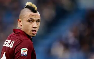 راز خداحافظی هافبک جنجالی از تیم ملی؛ سیگاری هستم!