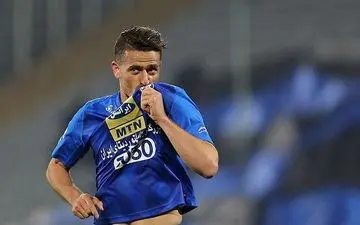 شایعات عجیب در خصوص قرار داشتن ۲ بازیکن باتجربه استقلال در لیست فروش 