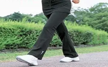 با این ترفند حین پیاده روی چربی بیشتری بسوزانید