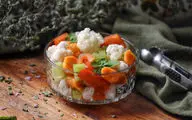 ترشی گل کلم خوشمزه: طرز تهیه مجلسی با رنگ‌های جذاب