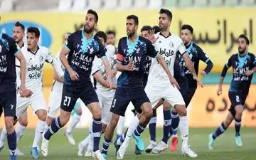 حاشیه بازی پیکان و استقلال| اقدام خطرناک چند هوادار و بحث شدید مربی پیکان با طاهری