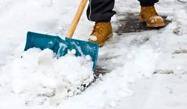 آیا پارو کردن برف با خطر حمله قلبی ارتباط دارد؟