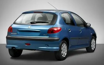 نرخ پژو 206 کارکرده؛ تیپ 5 در شهریور 1404 چند؟ + جدول